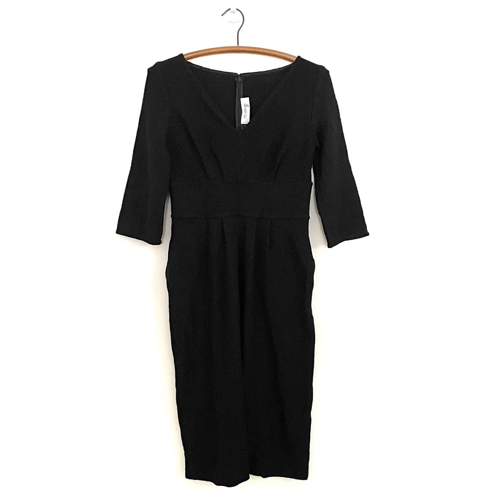 St. John Collection Knit V Neck Black Metallic Sheath Dress With Sleeves Size 2
